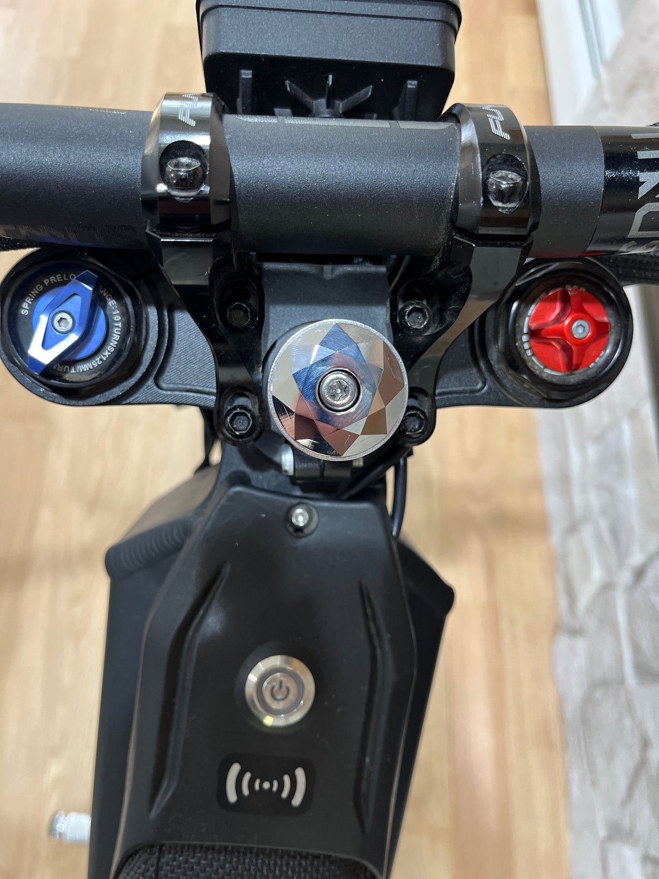 Chrome Stem Cap – JDCustoms